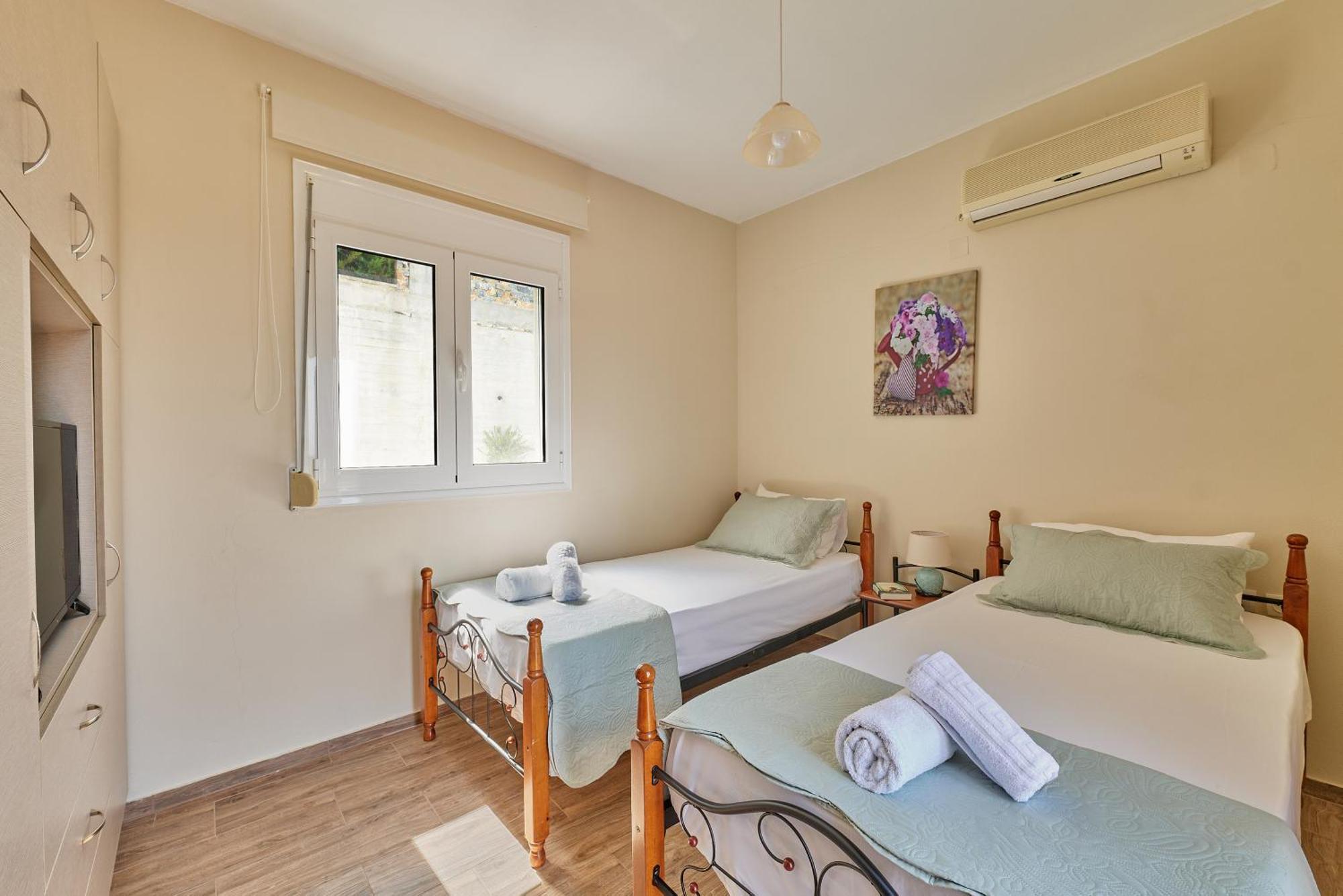 Villa Exclusive - Amazing View & Private Pool Agia Triada